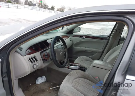 2008 Buick Lucerne Cx из США, поврежденный, VIN 1G4HP57208U188473